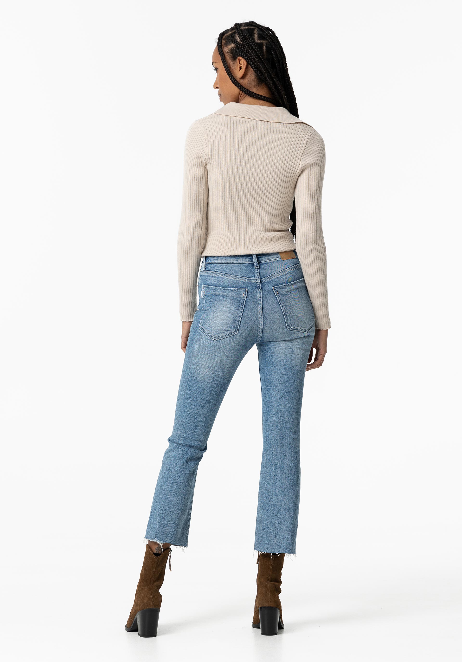 Jeans Megan Cropped Flare Cintura Alta