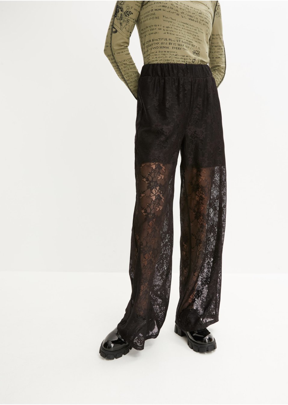 Pantalon avec dentelle