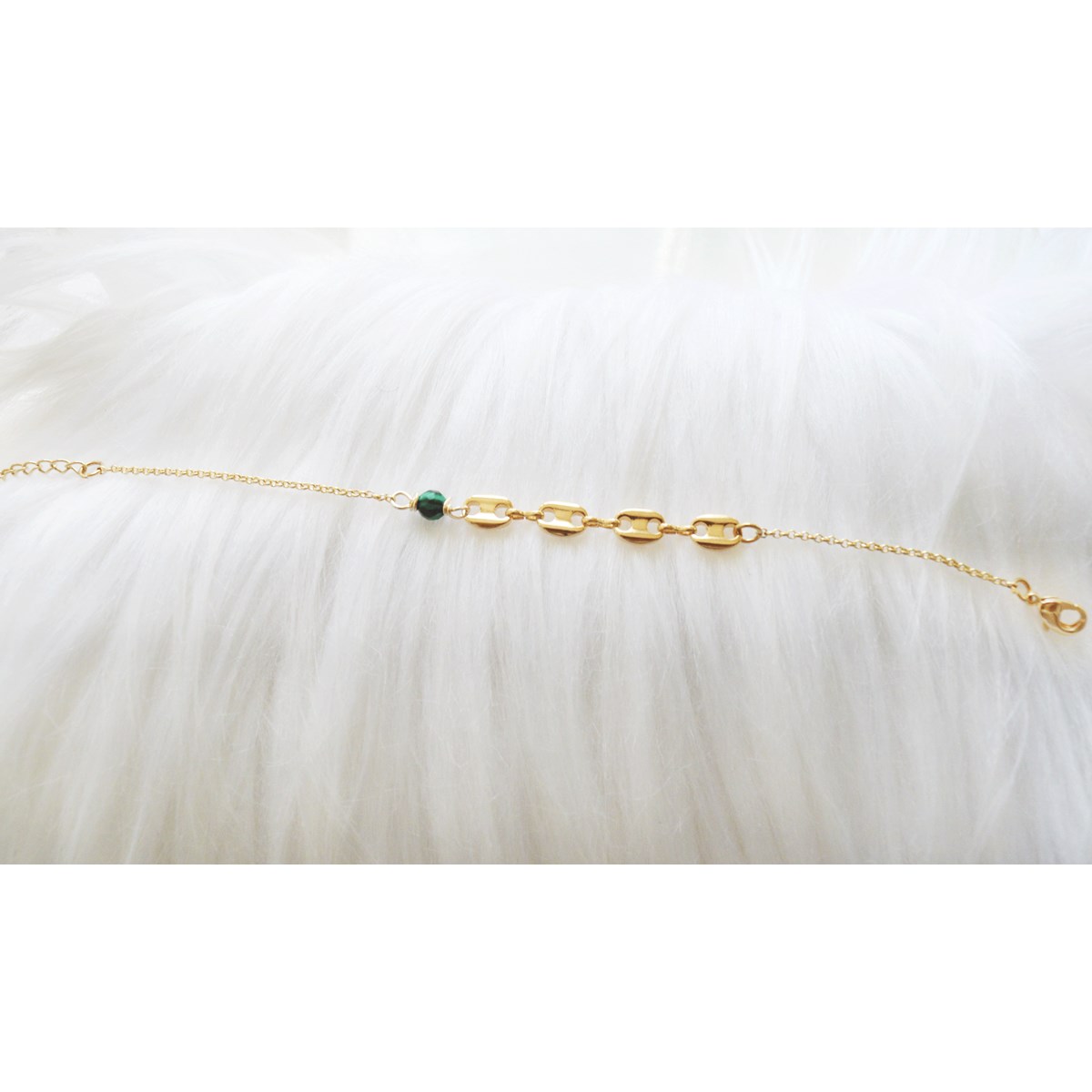 Bracelet souple  grain de  café perle de malachite  -Doré à l'or fin