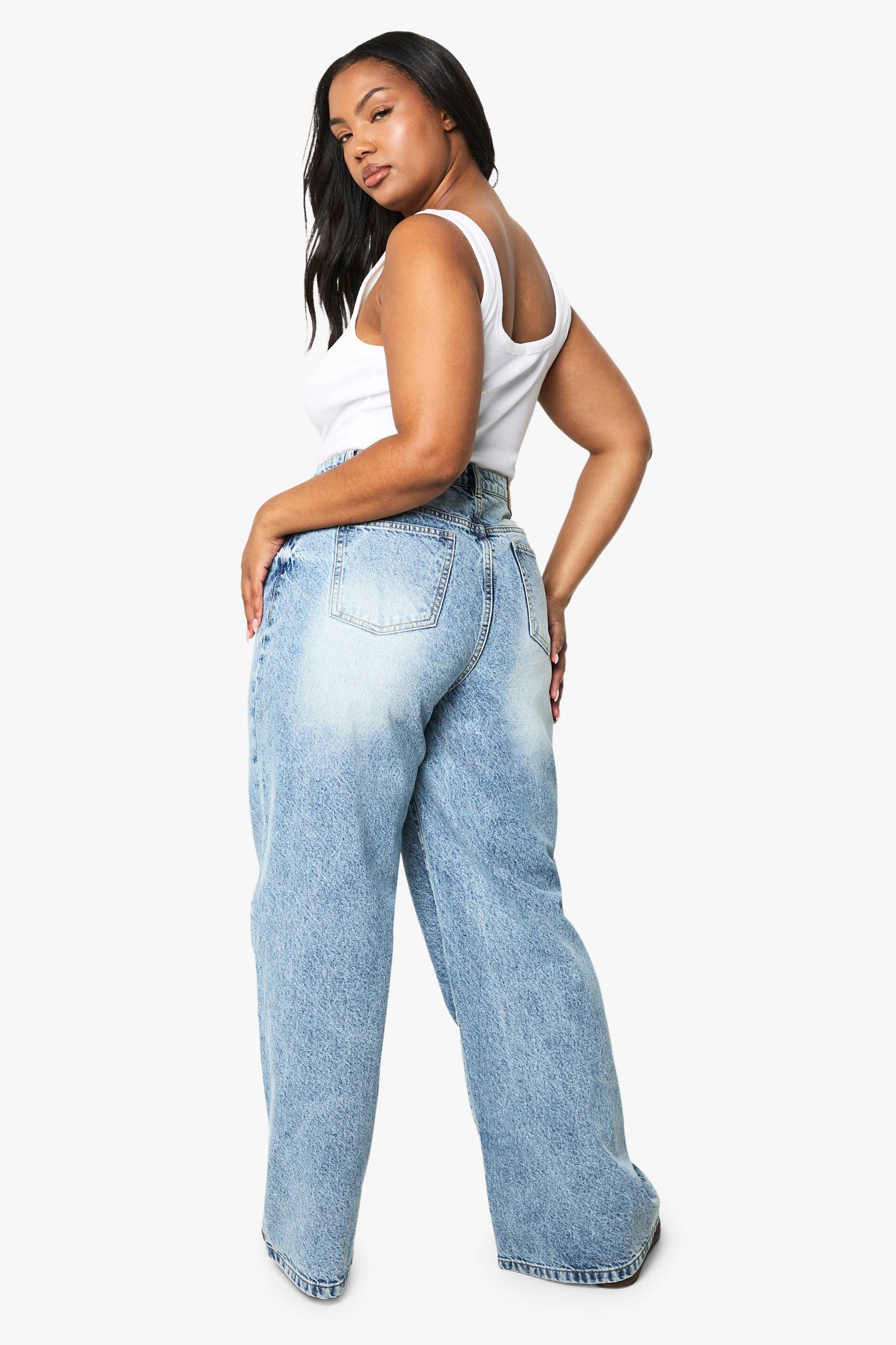 boohoo Boohoo Basics Plus Basics Jeans taille haute et jambes larges