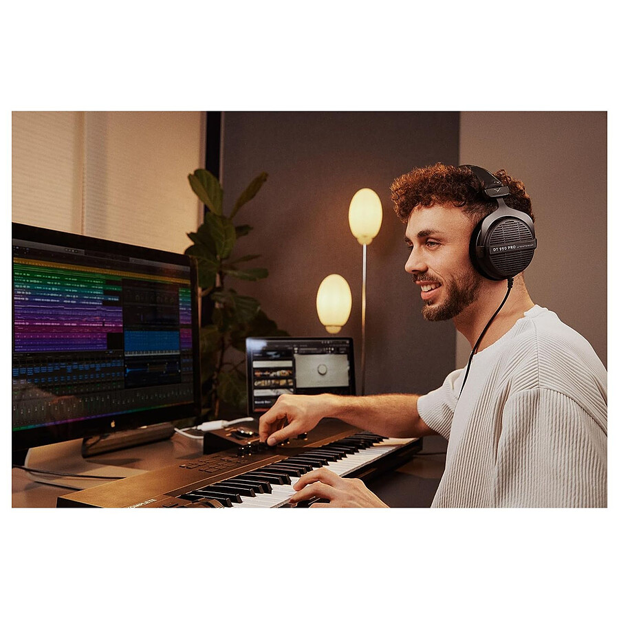 Beyerdynamic DT 990 PRO Black Edition (250 ohms) - Casque audio
