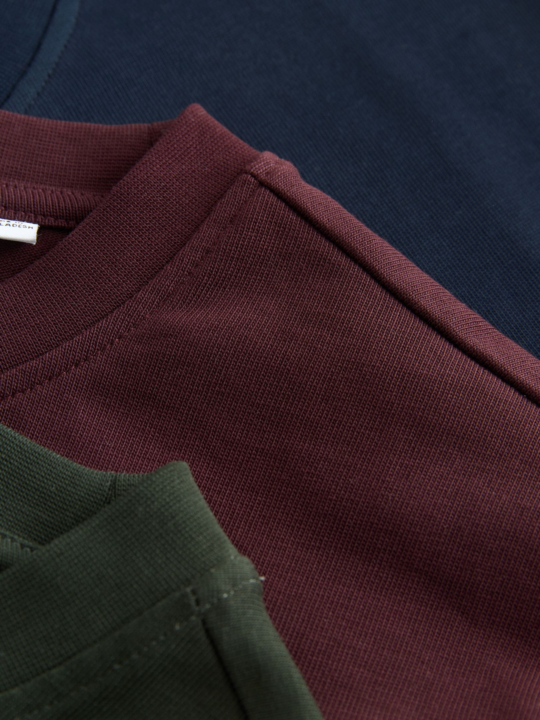 Marineblauw/groen/bordeauxrood - Relaxed fit - Verpakking van 3 T-shirts van zware stof