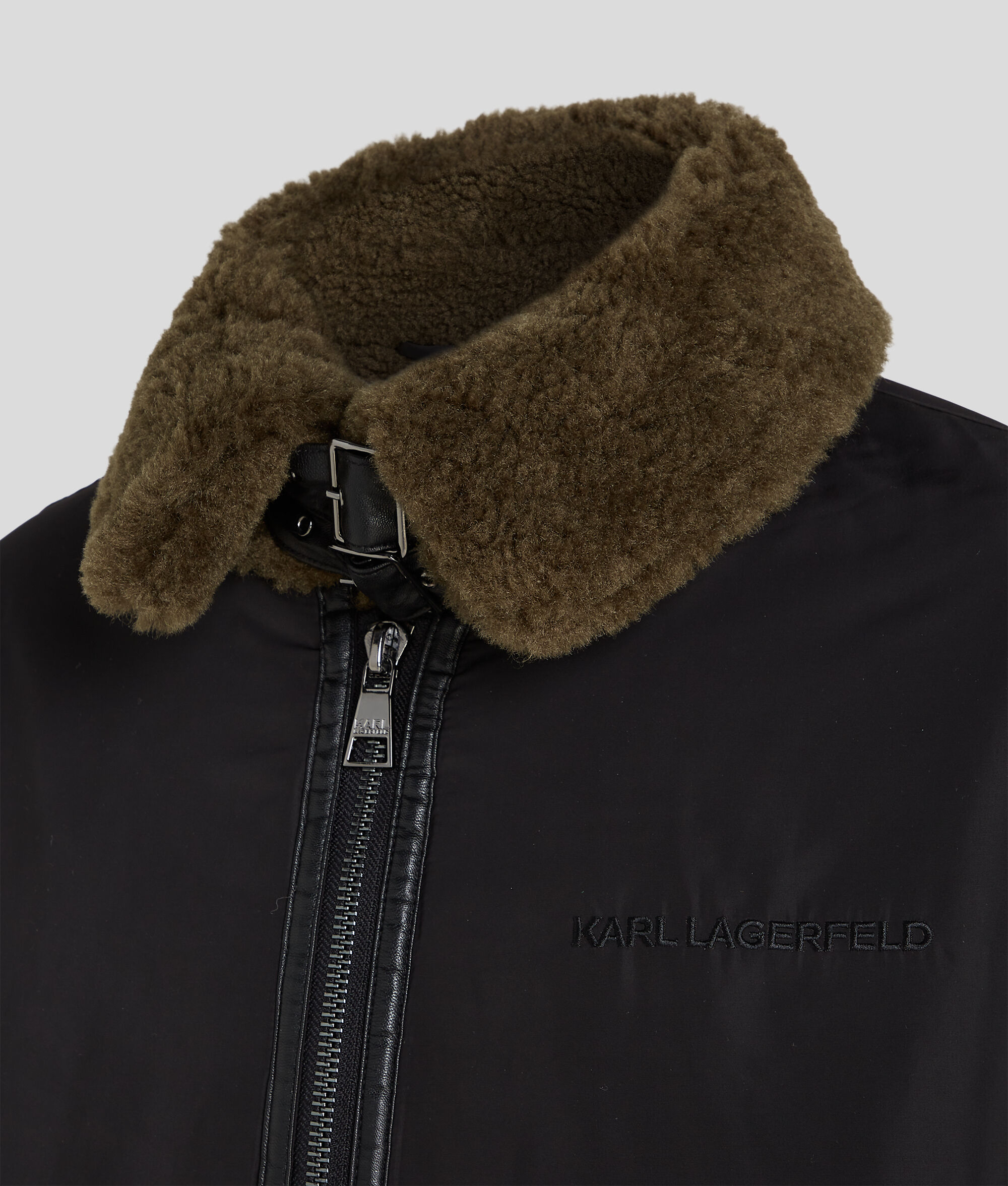 VESTE AVIATEUR EN FAUX SHEARLING SÉLECTIONNÉE PAR HUN KIM