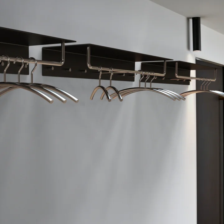 Frost - Unu Wandgarderobe mit Haken und Stange, 1000 mm, schwarz / schwarz