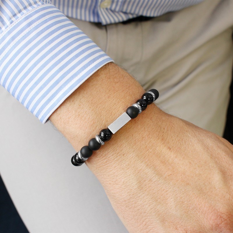 Bracelet perles agates noires - agates noires mates homme - gravure AMOUR COEUR