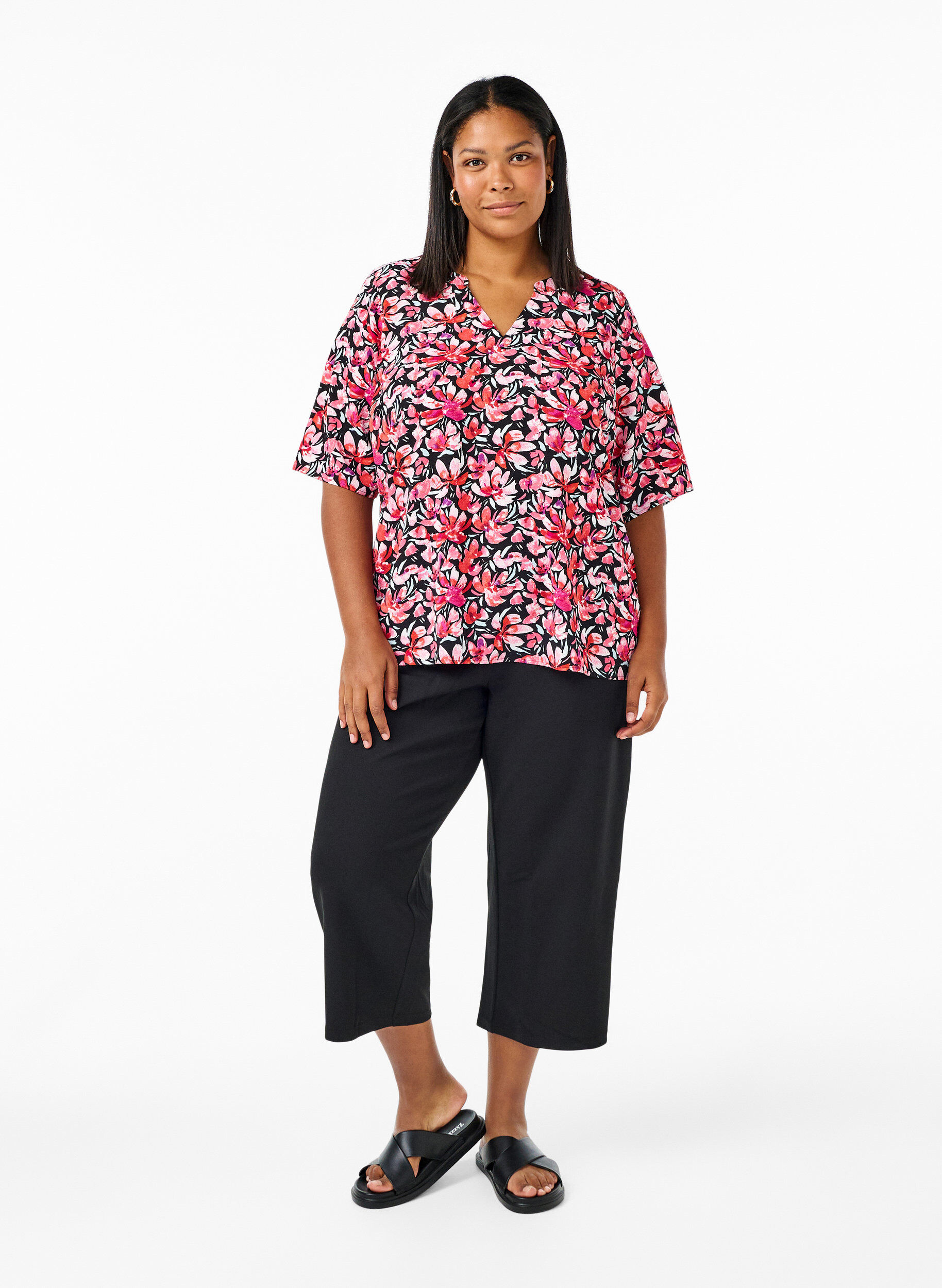 V-hals bluse med blomsterprint