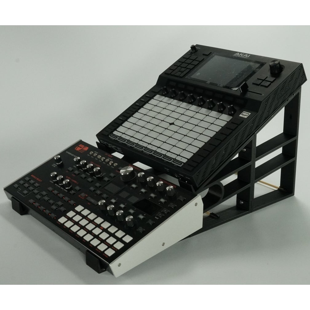 Coverup 320 desktop statief voor diverse gear - 3-Tier