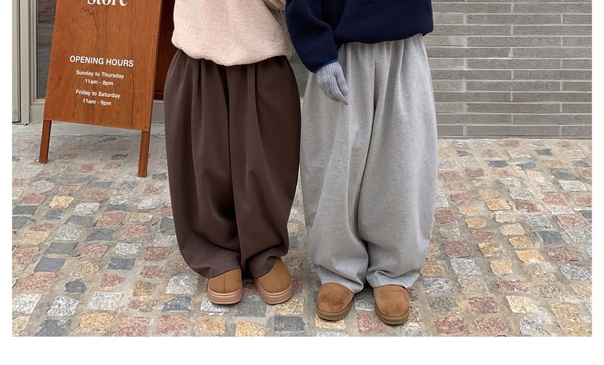 Okwano - Mid Rise Plain Wide Leg Sweatpants