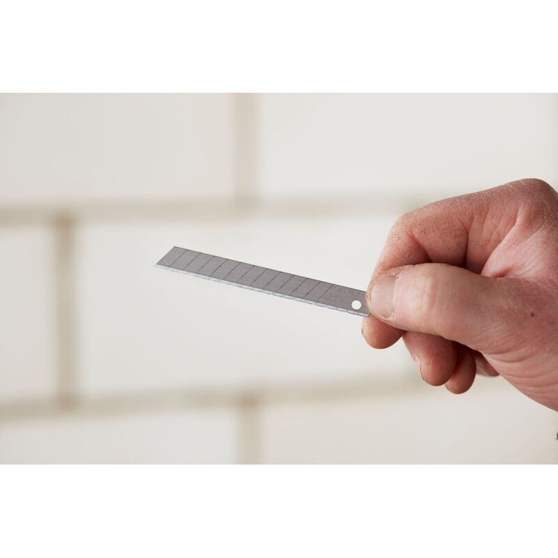 Lames de cutter 9 mm - 10 distributeur de 10 lames