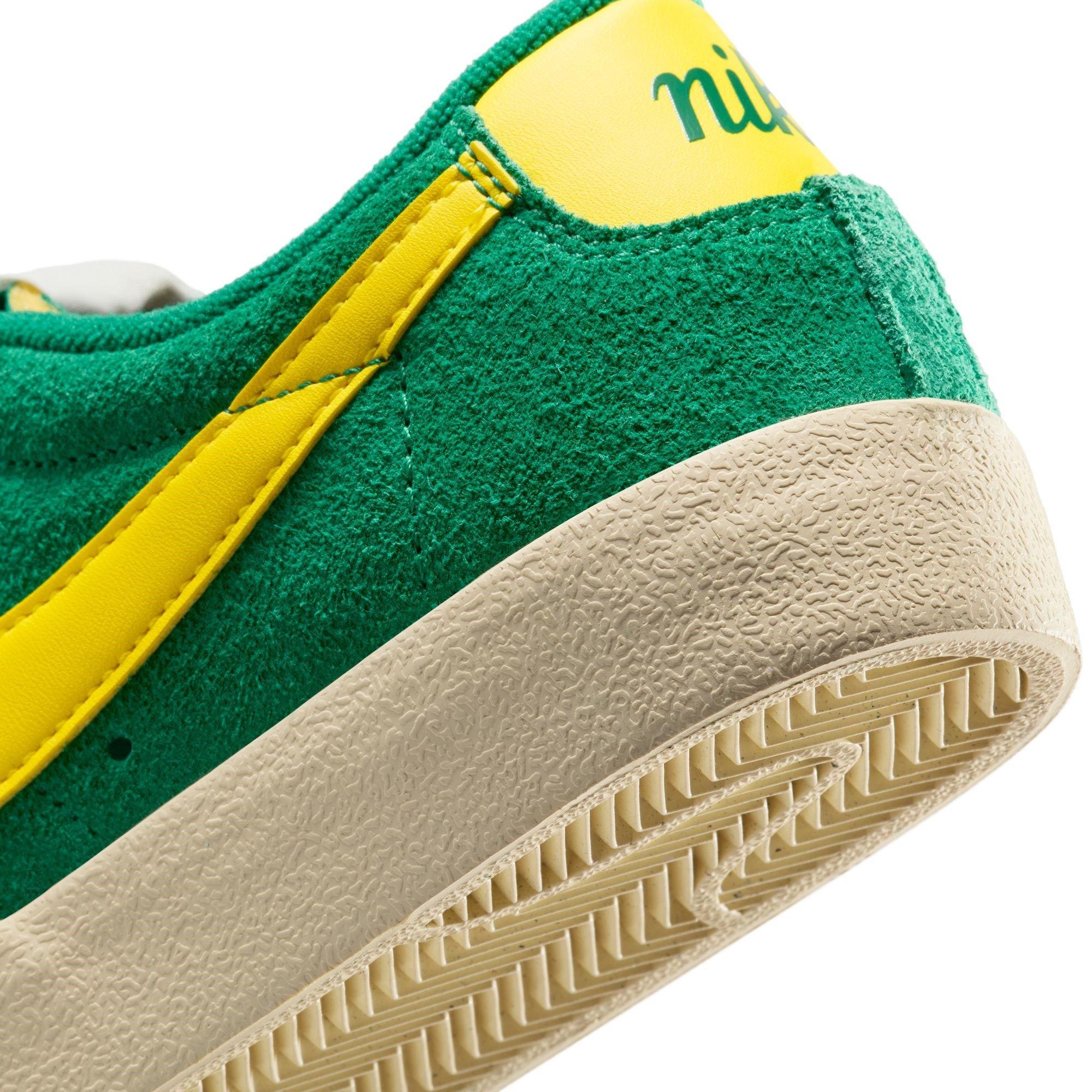Nike Blazer Low Trainers Womens