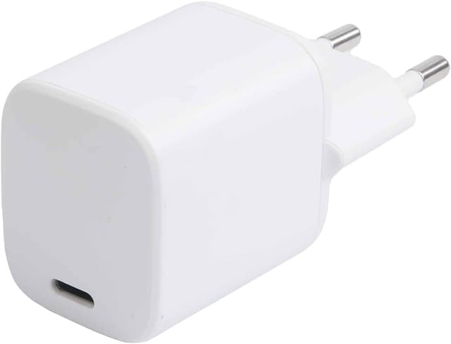 Sandstrøm USB-C 30W GaN oplader med USB-C-kabel