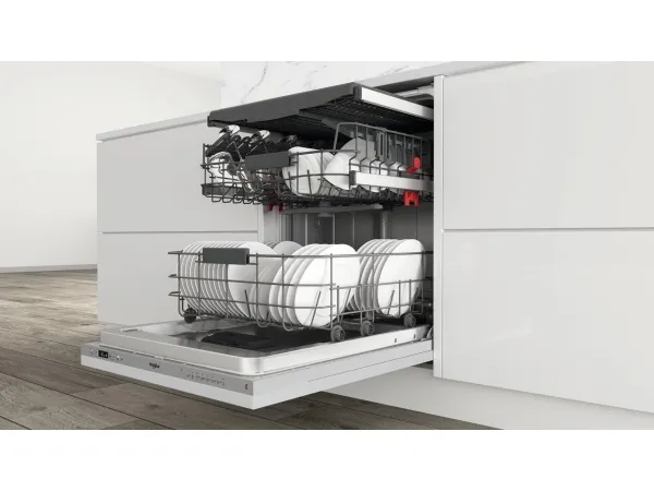 WHIRLPOOL WIC 3C26 F - Opvaskemaskine - Sølv