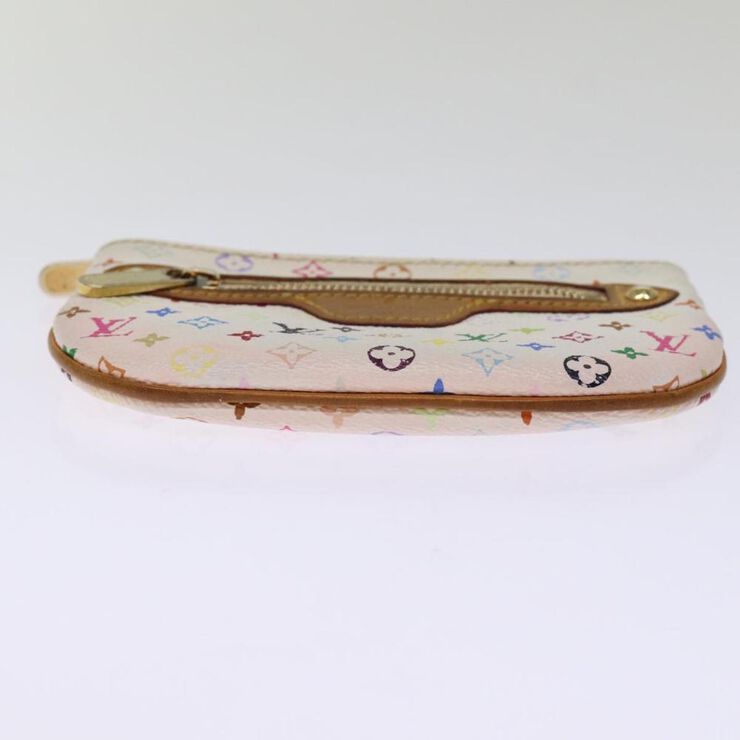Louis Vuitton Vintage Louis Vuitton Clutch White