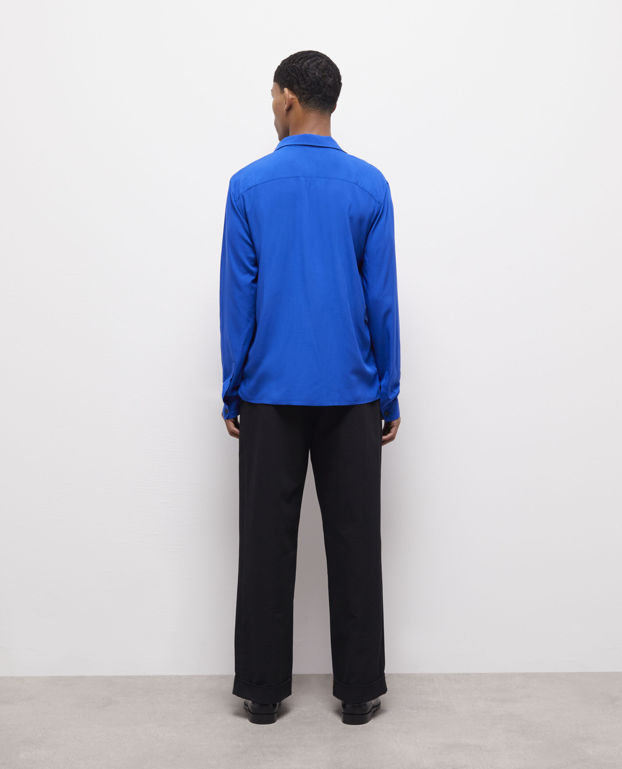 Chemise bleue
