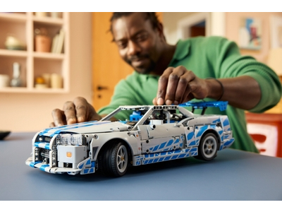 LEGO 2 Fast 2 Furious Nissan Skyline GT-R (R34) auto (42210)