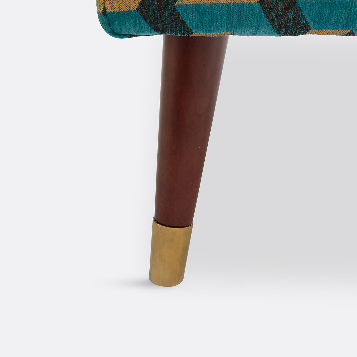 LA REDOUTE INTERIEURS<br>Puff de veludo (Y)