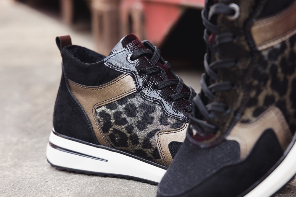 Remonte Keilsneaker  , Freizeitschuh, High-Top-Sneaker, Schnürer, Innenreissverschluss
