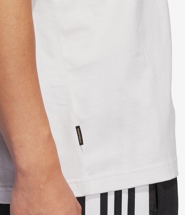 adidas Tyshawn T-Shirt (cry white dark brown)