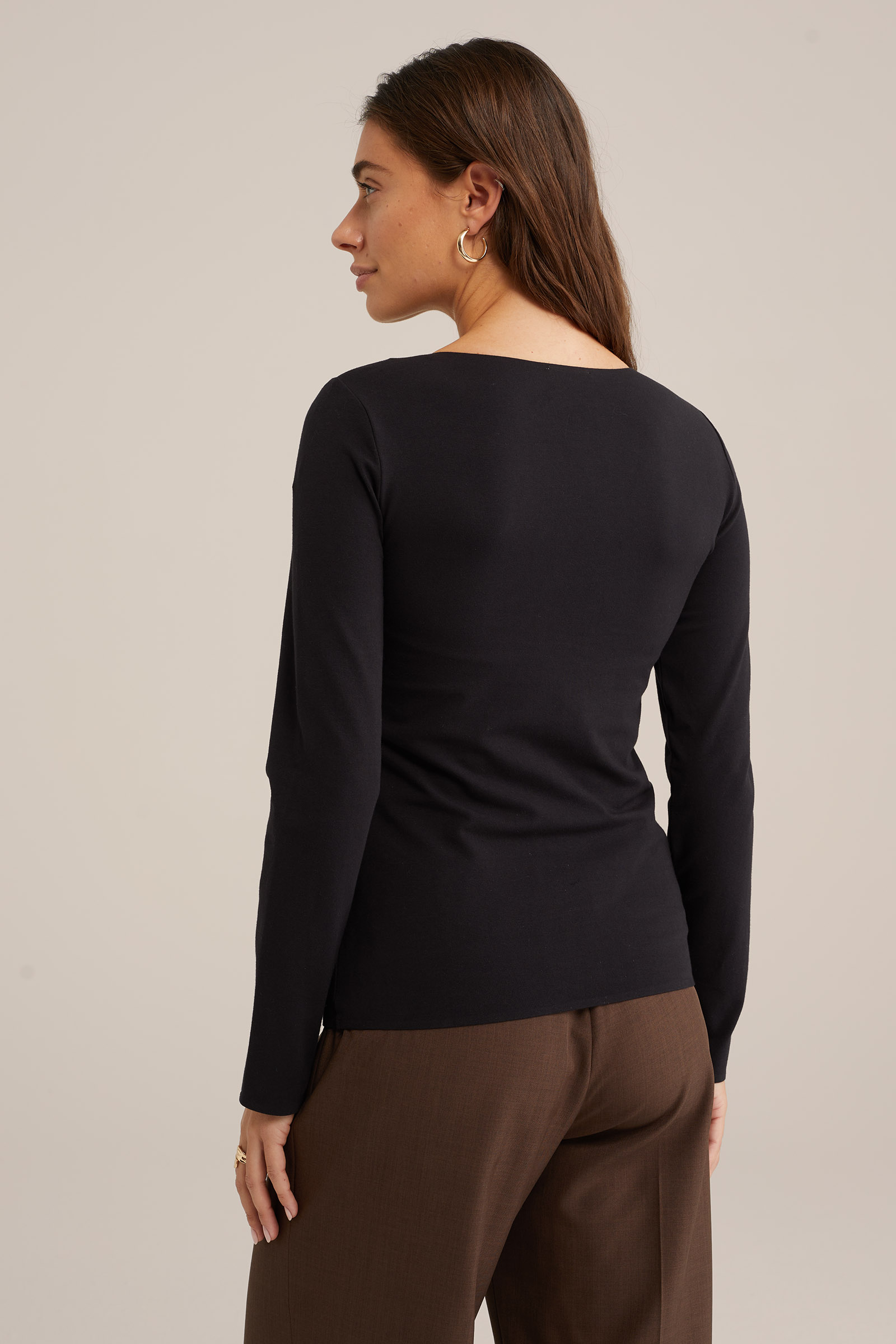 t-shirt met v-hals WE Fashion Zwart