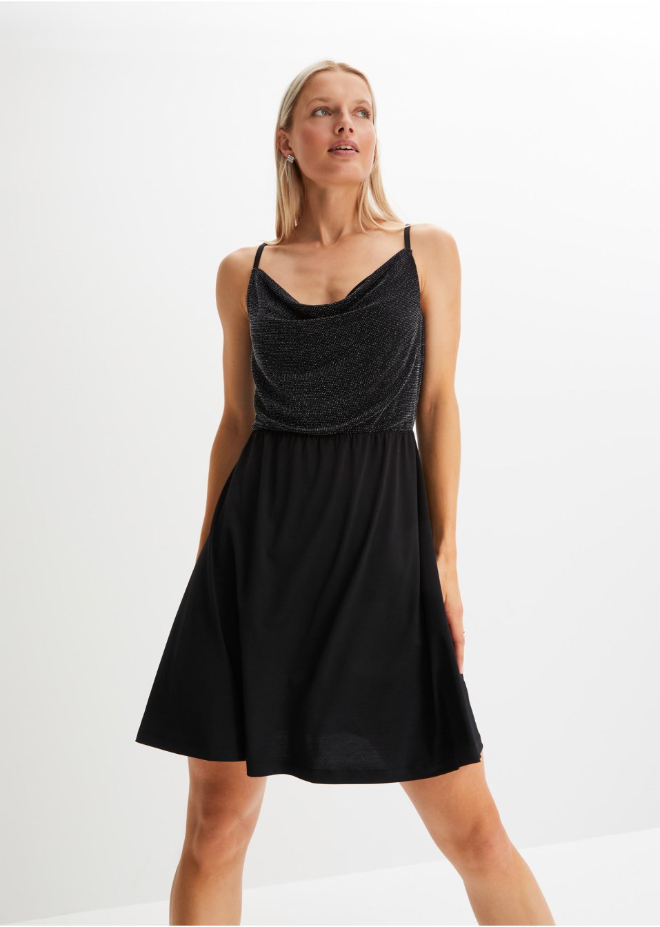 Robe à effet brillant