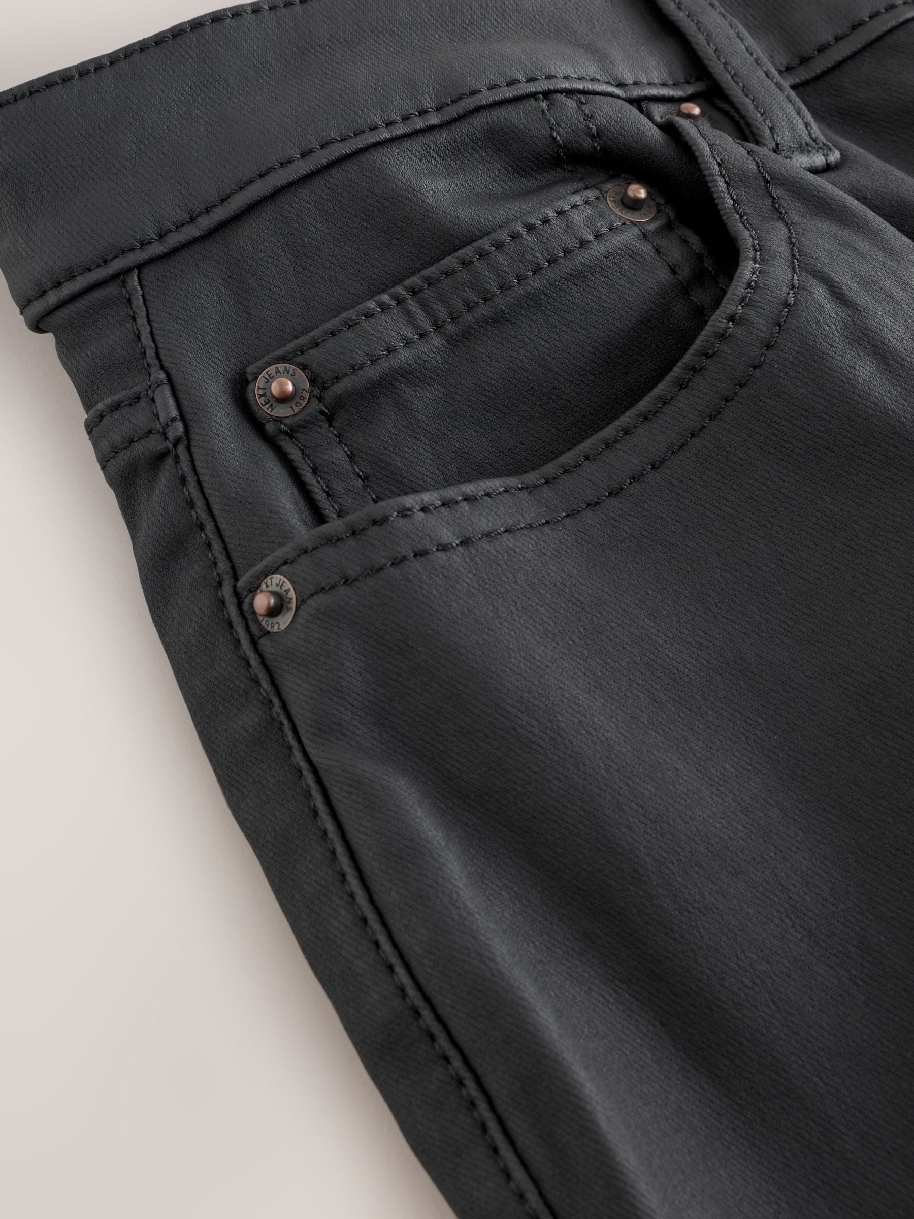 Zwart - Gecoate denim skinny jeans