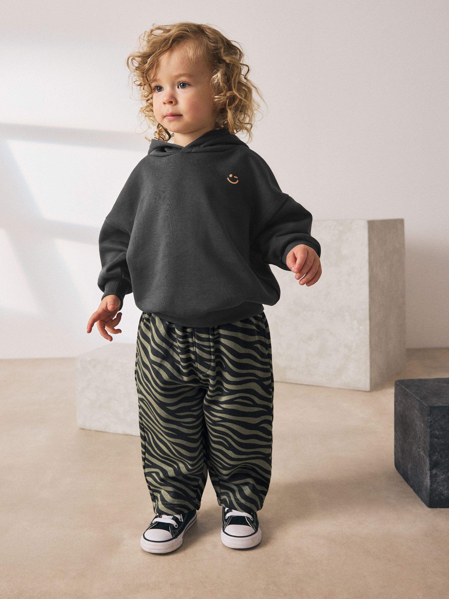 Antraciet - Set met hoodie en joggingbroek (3 mnd - 7 jr)