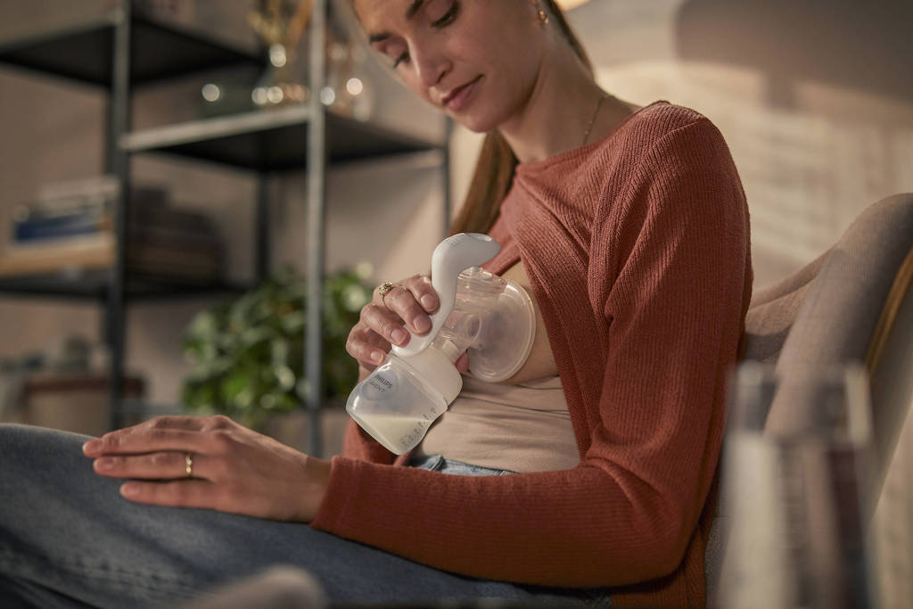 TwijfelachtigBorstkolf handmatig SCF430/01