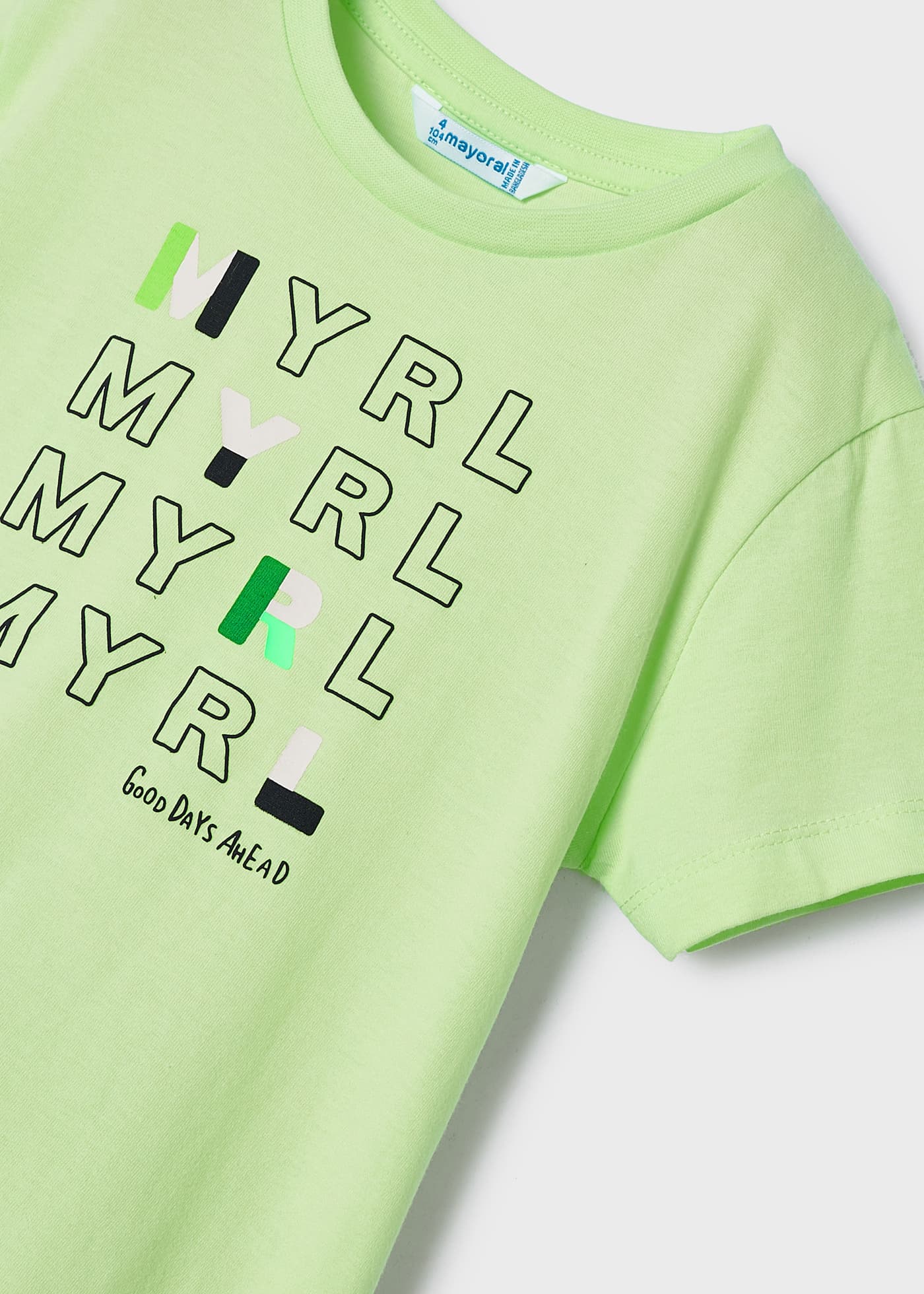 Camiseta básica de manga curta para meninos