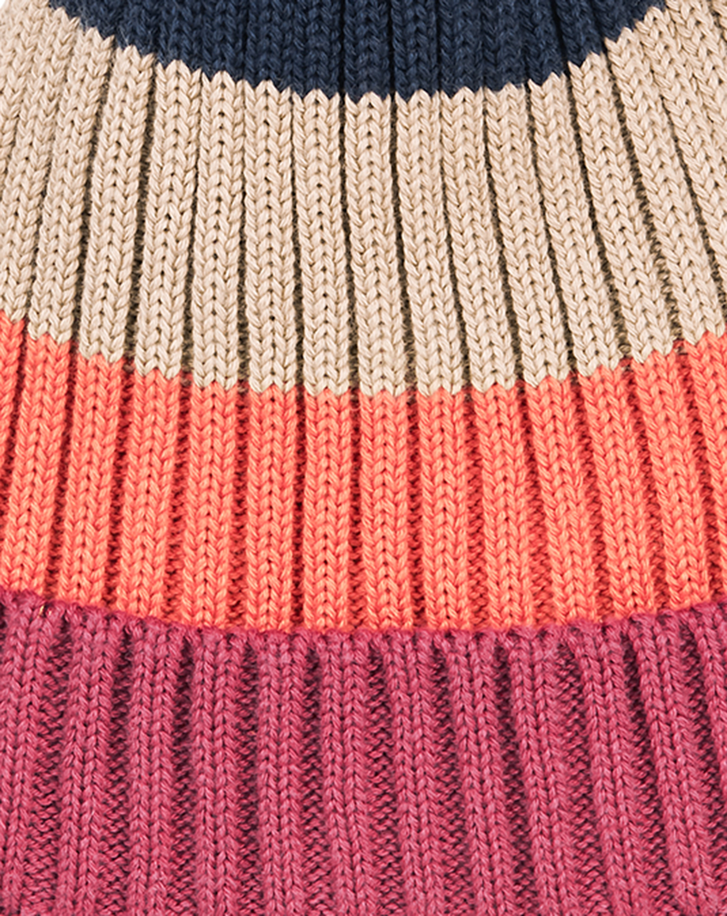 Strickmütze POMPULA mit Bommel in beet red/rose