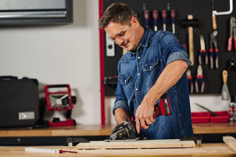 Einhell TE-CS 18/89 Li Solo - Accu Mini Handcirkelzaag - 18V Li-ion - Inclusief TCT- en HSS-zaagblad