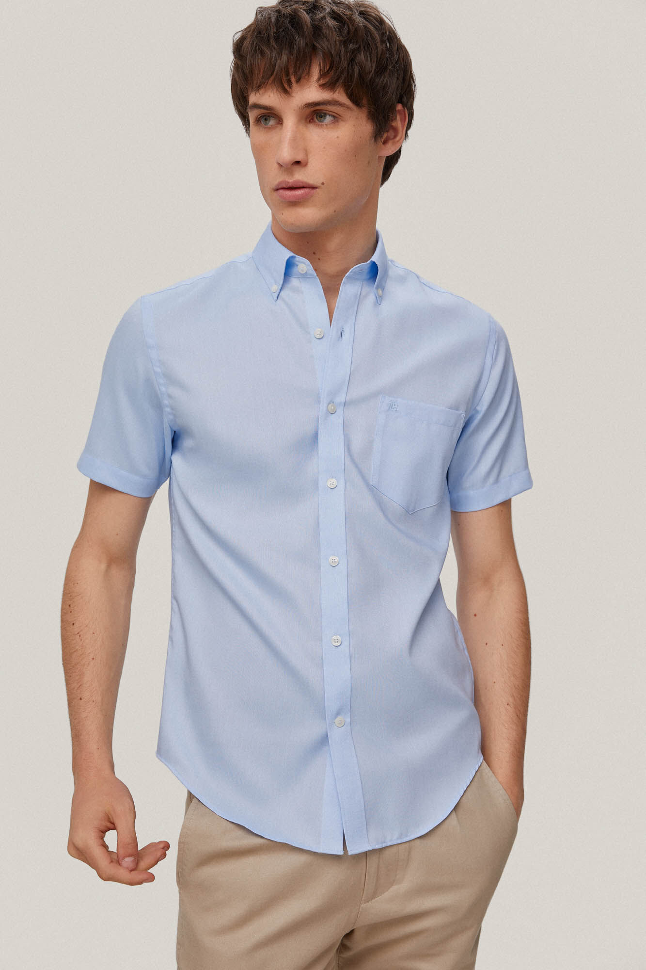 Camisa lisa de manga curta que não precisa passar - Azul