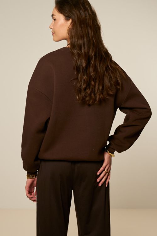 Bruine sweater 