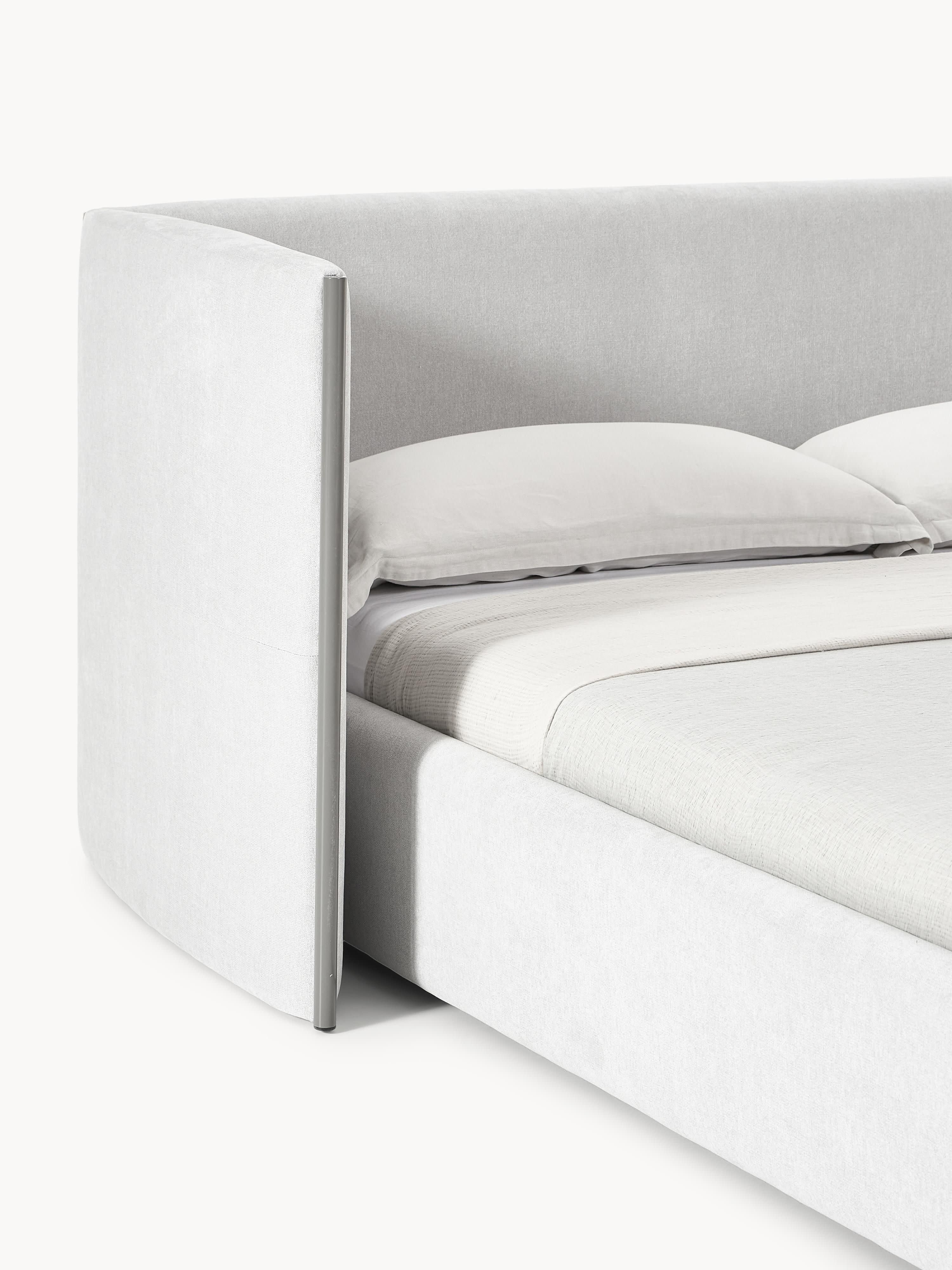 Gestoffeerd bed Otis met opklapbaar hoofdeinde