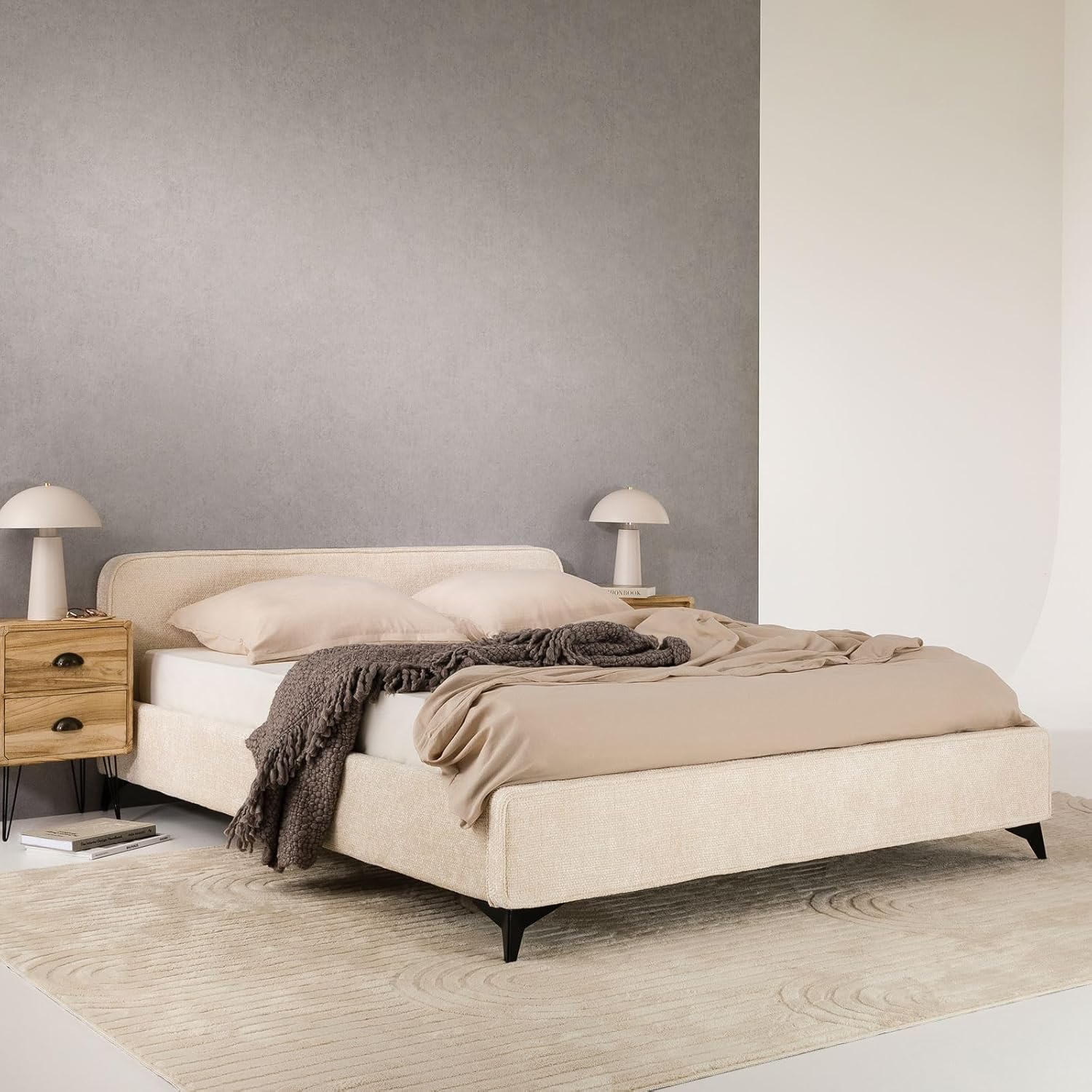 IDIMEX Polsterbett VIRETTA 140x200 in weiß - Doppelbett mit Lattenrost & Chenille Stoffbezug. Bett in modernem Design mit stabilem Holzrahmen & Metallbein
