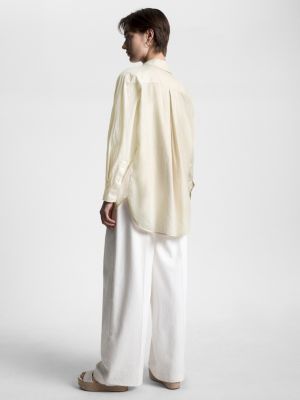 Camisa oversized com bolso de voile