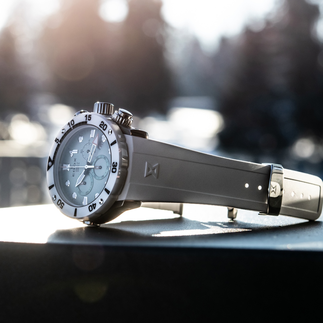 Edox CO-1 Chronograph Titanium Weiss / Grün
