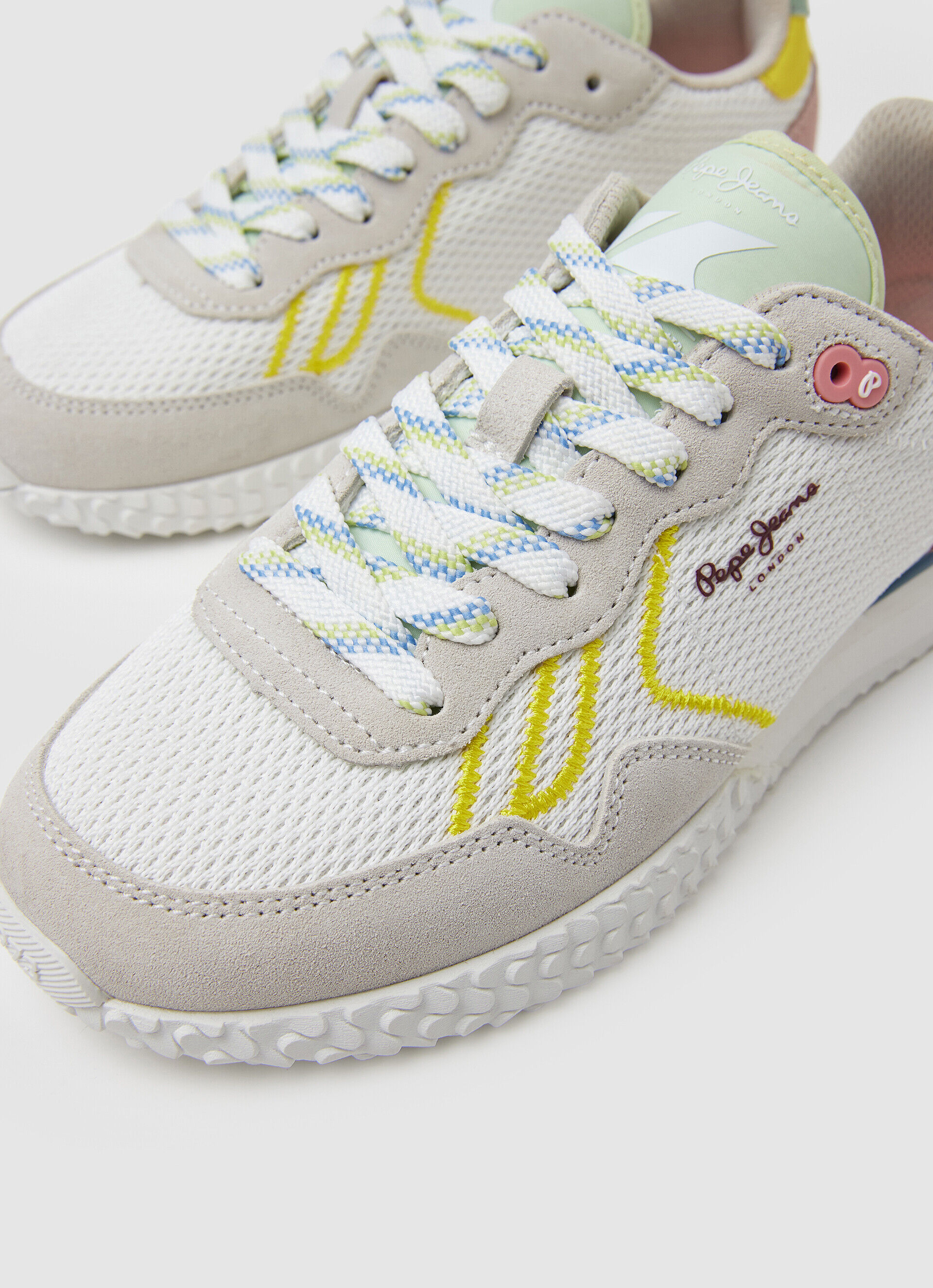 Tênis de corrida Holland Mesh - branco