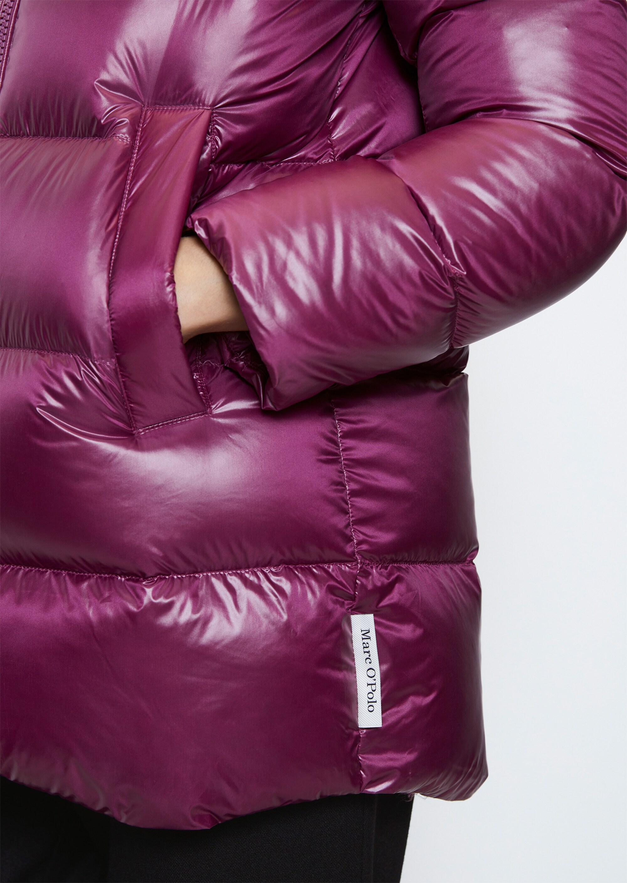 Daunenjacke regularaus recyceltem Shiny-Nylon
