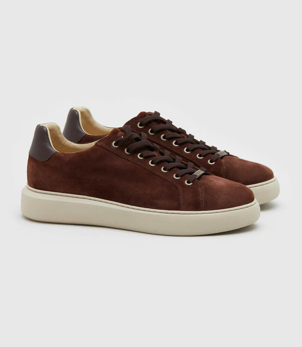 Sneakers en cuir marron 