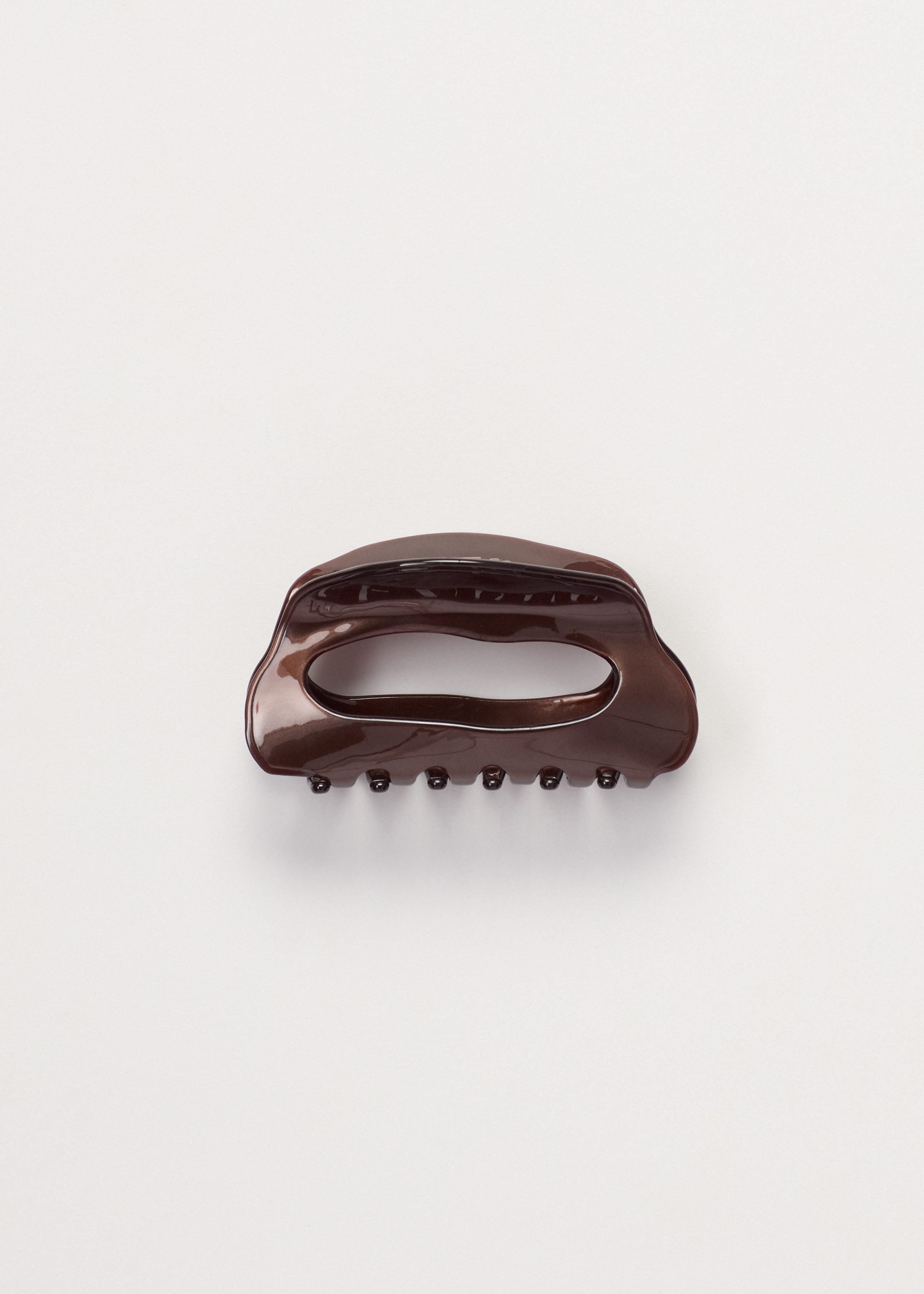 Haarclip gevormd