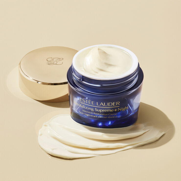 Estée Lauder Revitalizing Supreme  Night Cream