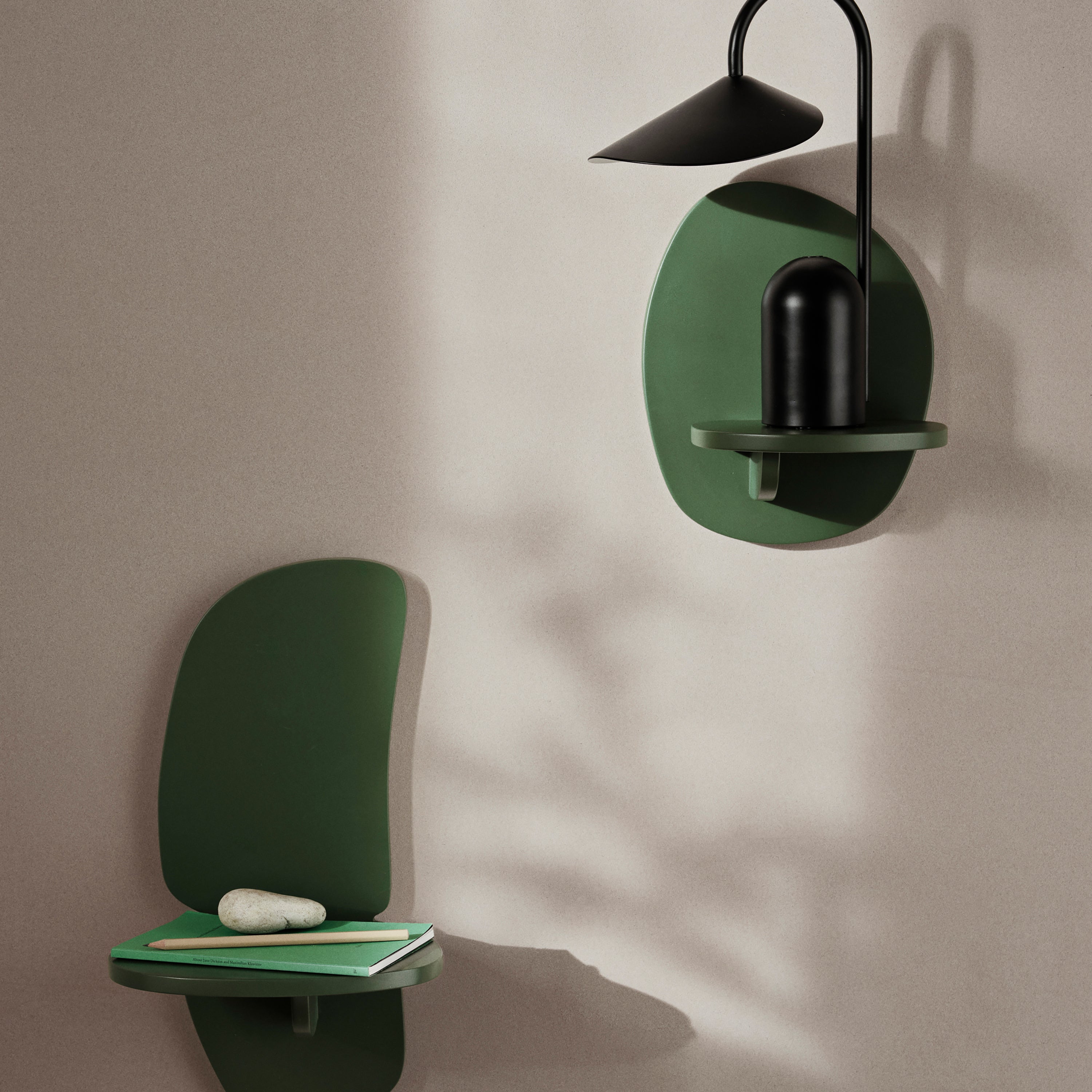 Ferm Living Arum Oplaadbare Tafellamp - Zwart
