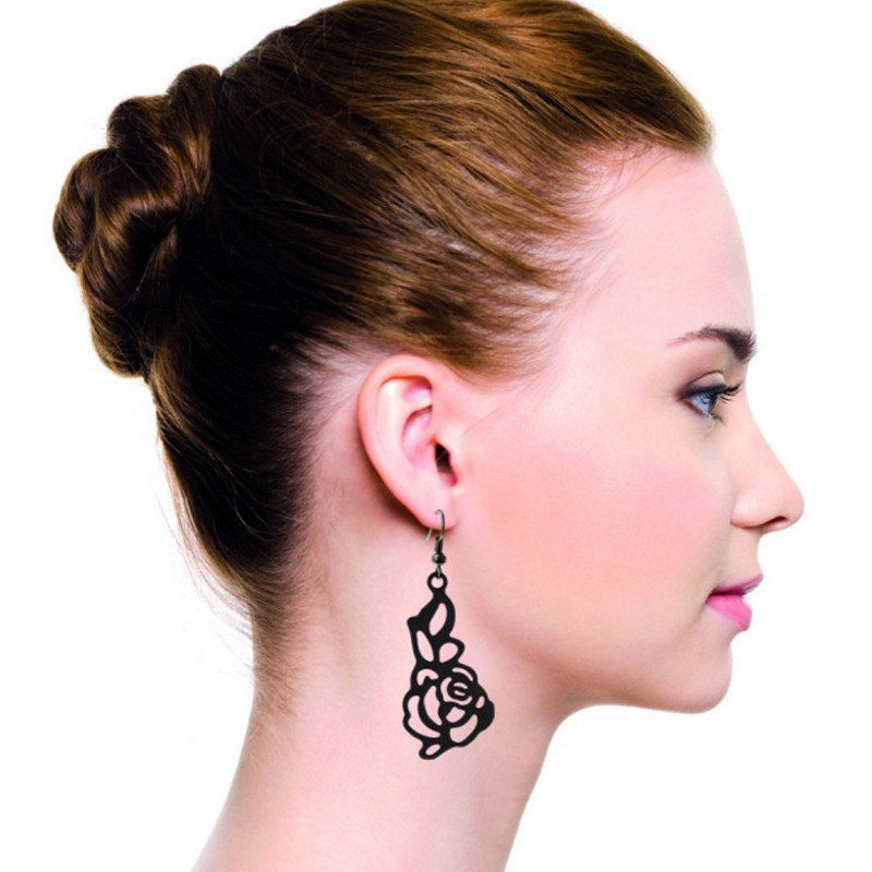 Boucles d'Oreilles Pendantes Roses en Silicone Noir