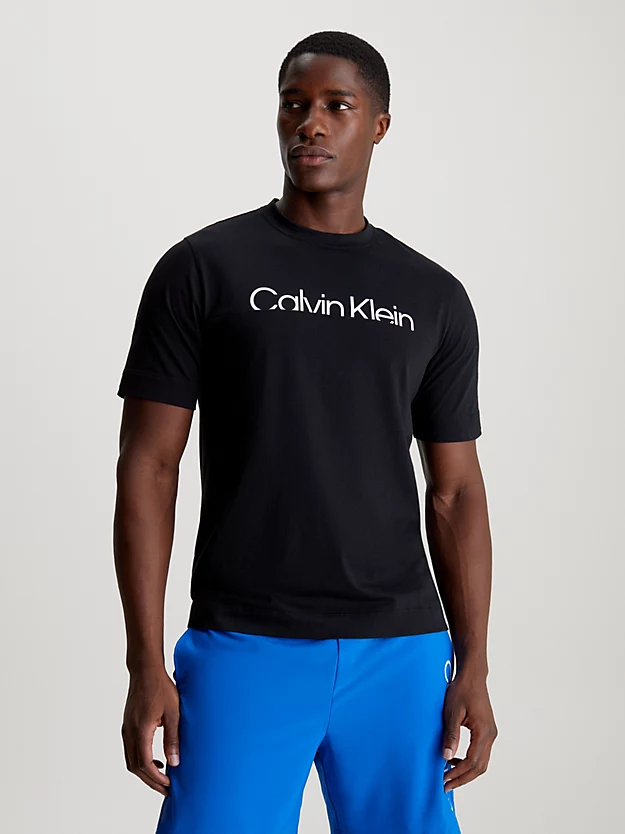 Camiseta de academia