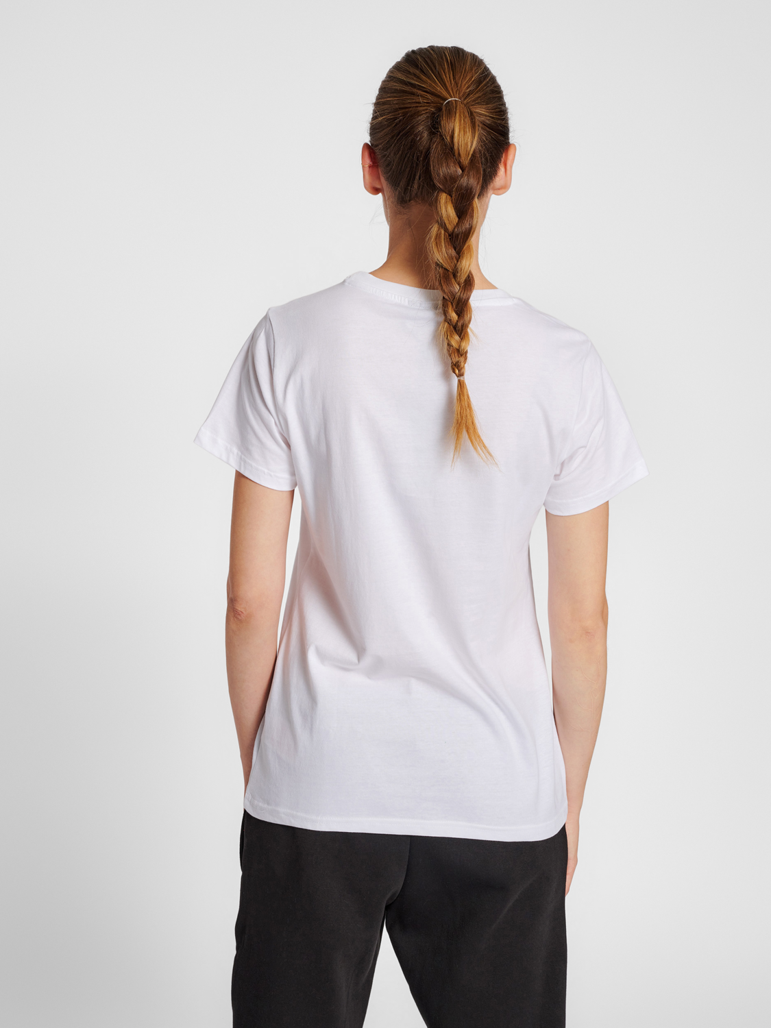 hmlRED BASIC T-SHIRT S/S WOMAN
