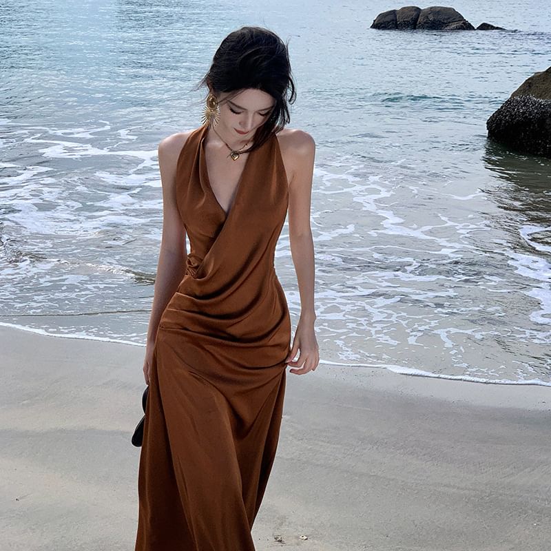 Egsy - Halter effen maxi-zonnejurk met ruches