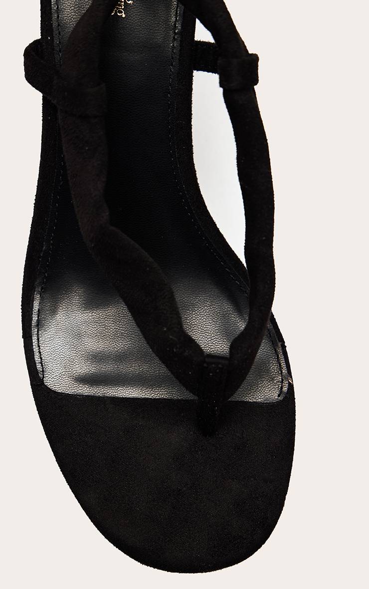 Noir Sandales À Talon En Synthétique Avec Bride Tube Et Tong Entre-orteils