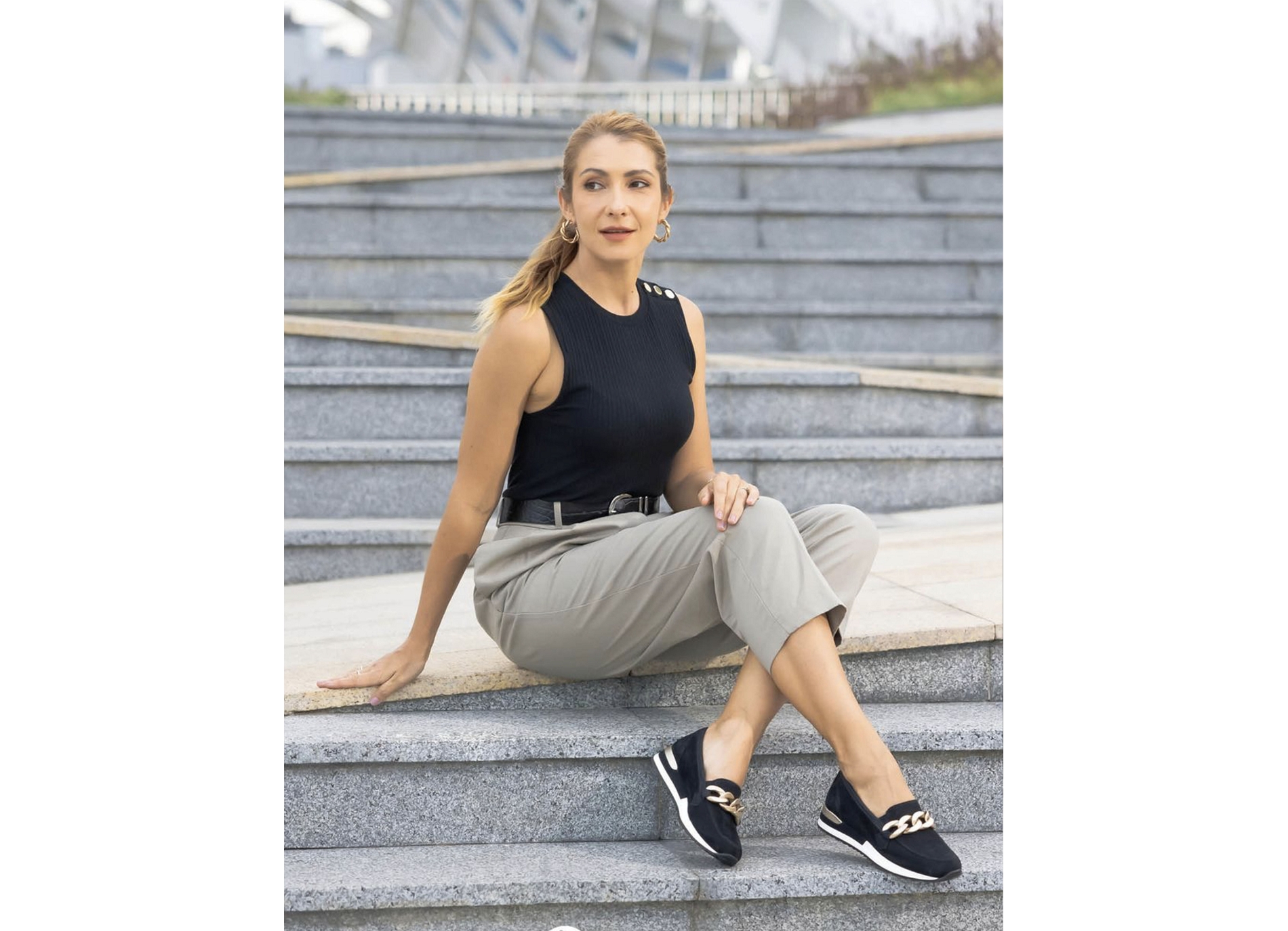 R2544 noir