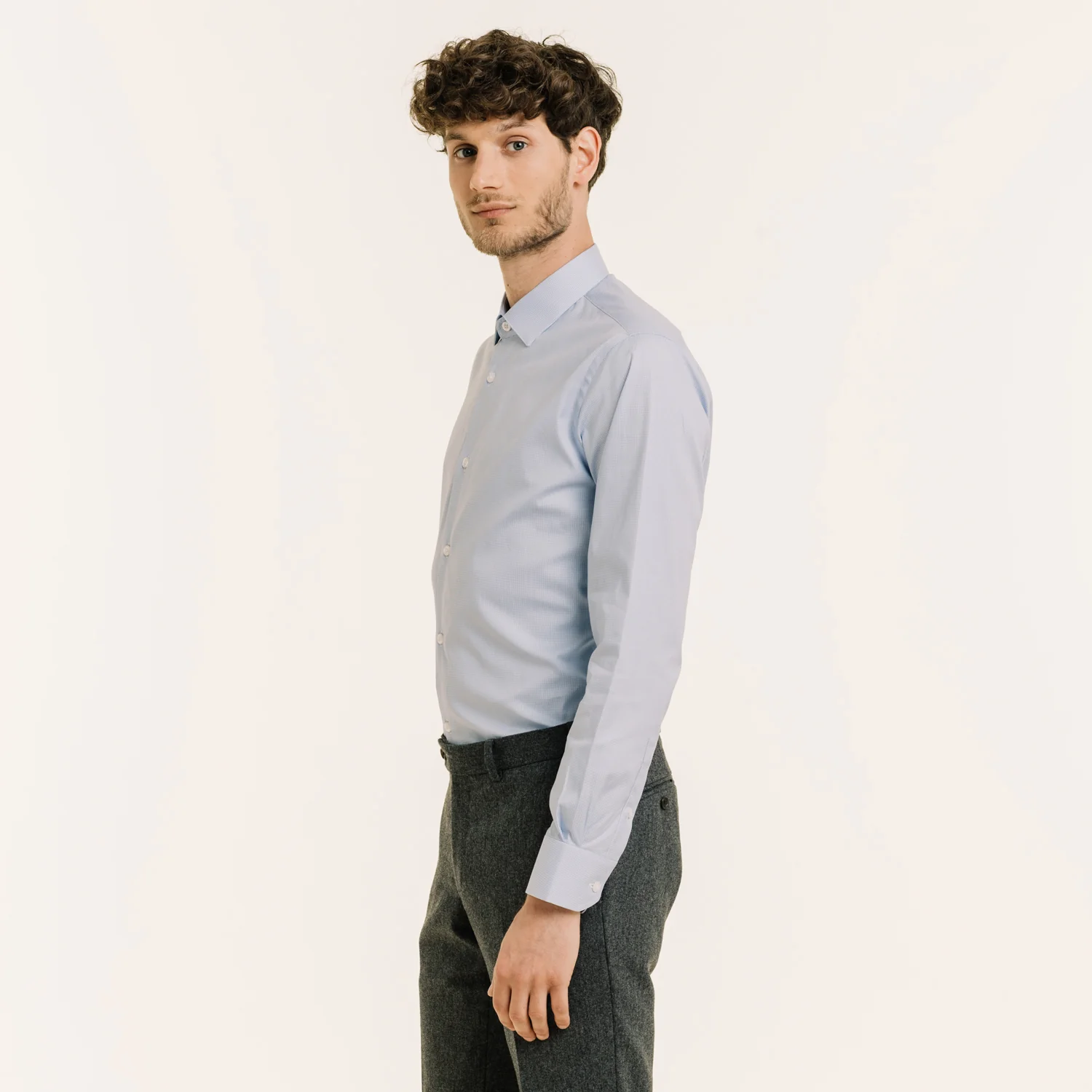 Fitted shirt in blue double-twisted oxford