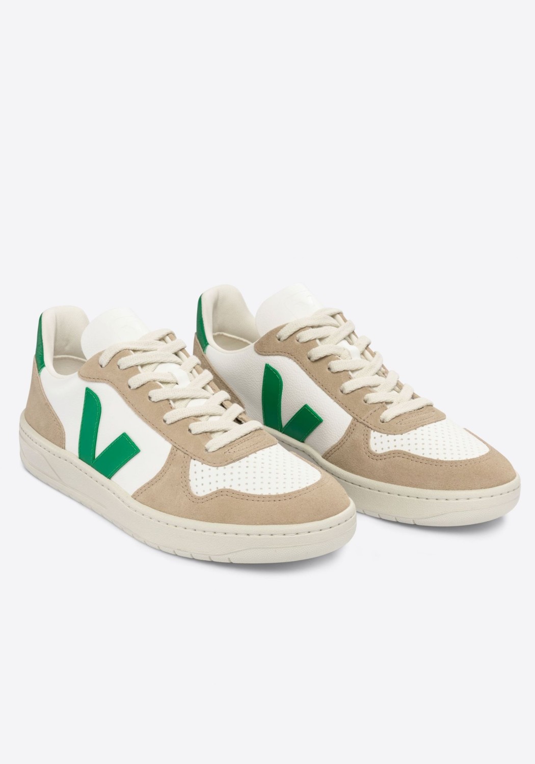 Veja Sneaker V-10 Leather Extra White Emeraude Sahara